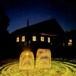 Sinnerup Lanterner|Bordlamper-Beehive solcellelampe H25 cm