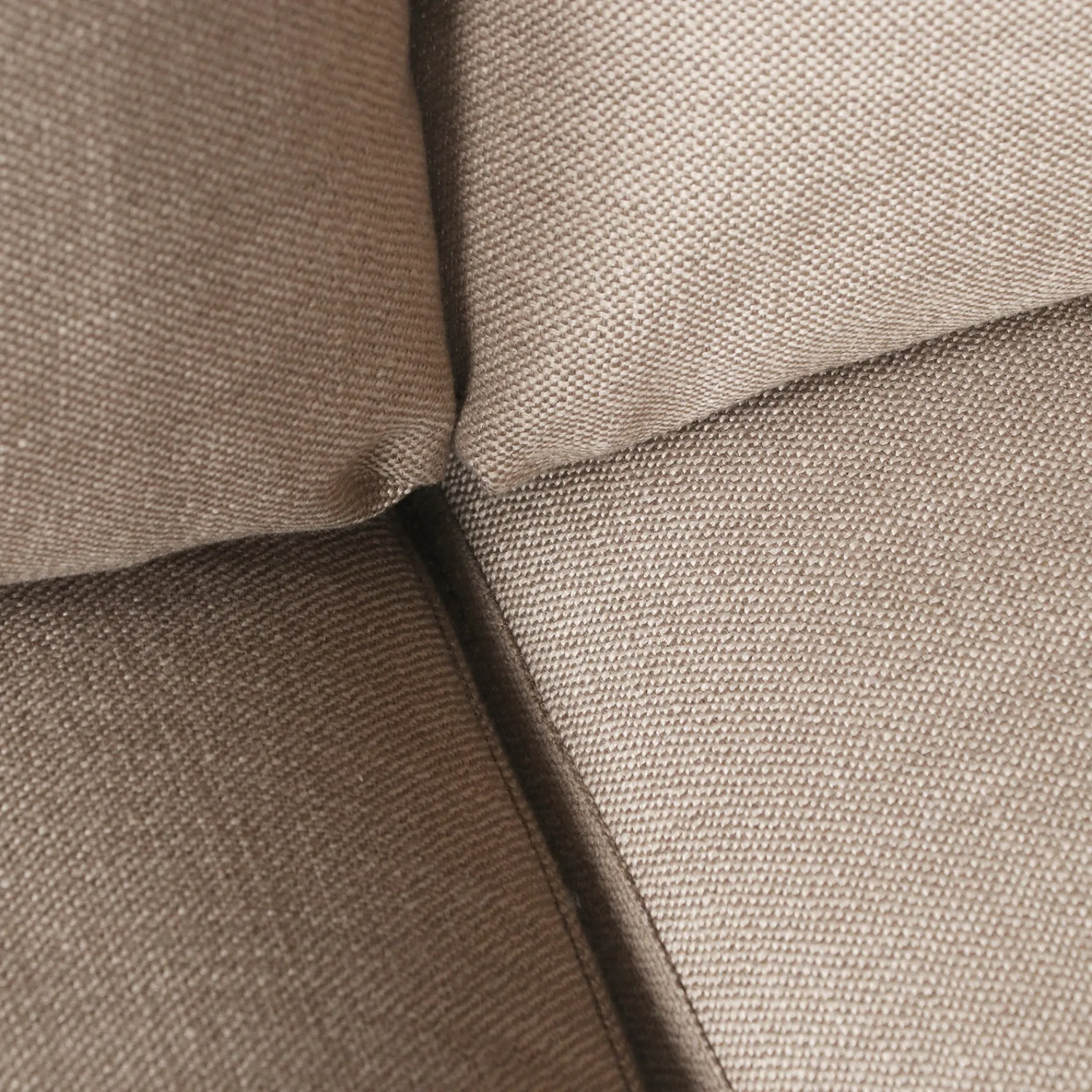 Furniture by Sinnerup 3 Pers. Sofaer-Capella II 3 pers. sofa på ben
