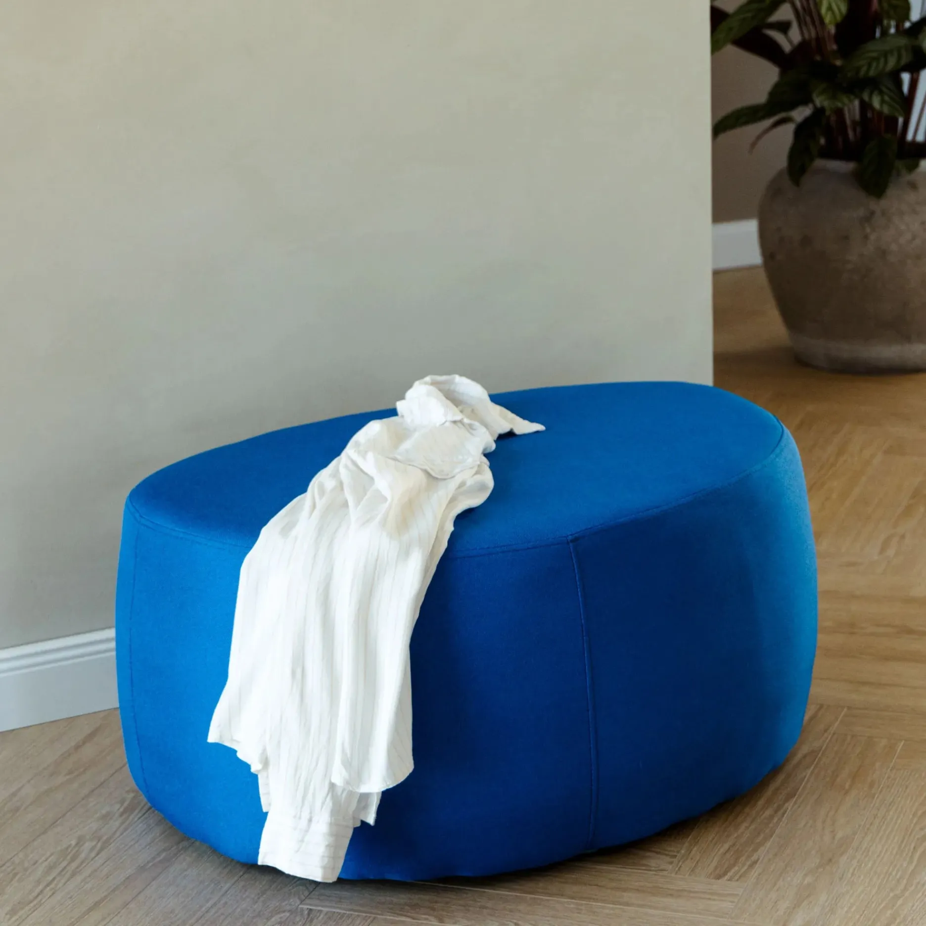 Furniture by Sinnerup Puffer-Genie puf stof