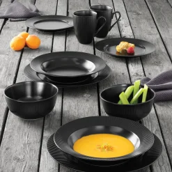 Aida Stel-Groovy middagstallerken Ø27 cm sort stentøj