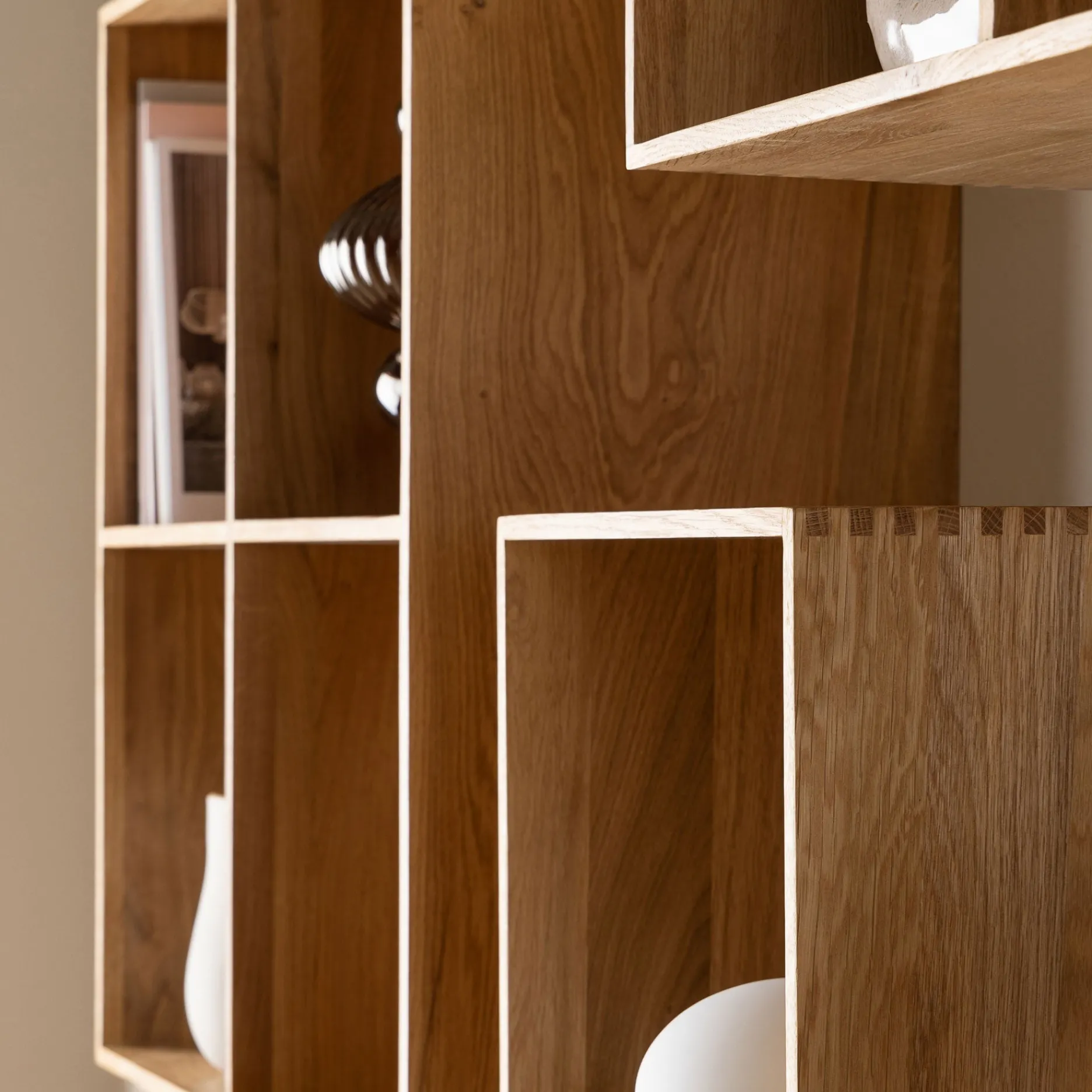 Furniture by Sinnerup Reoler-Keeper II reolmodul, FSC-certificeret egetræ 4K D30 cm