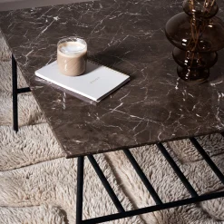 Furniture by Sinnerup Sofaborde-Lines II sofabord i marmor 80x80 cm