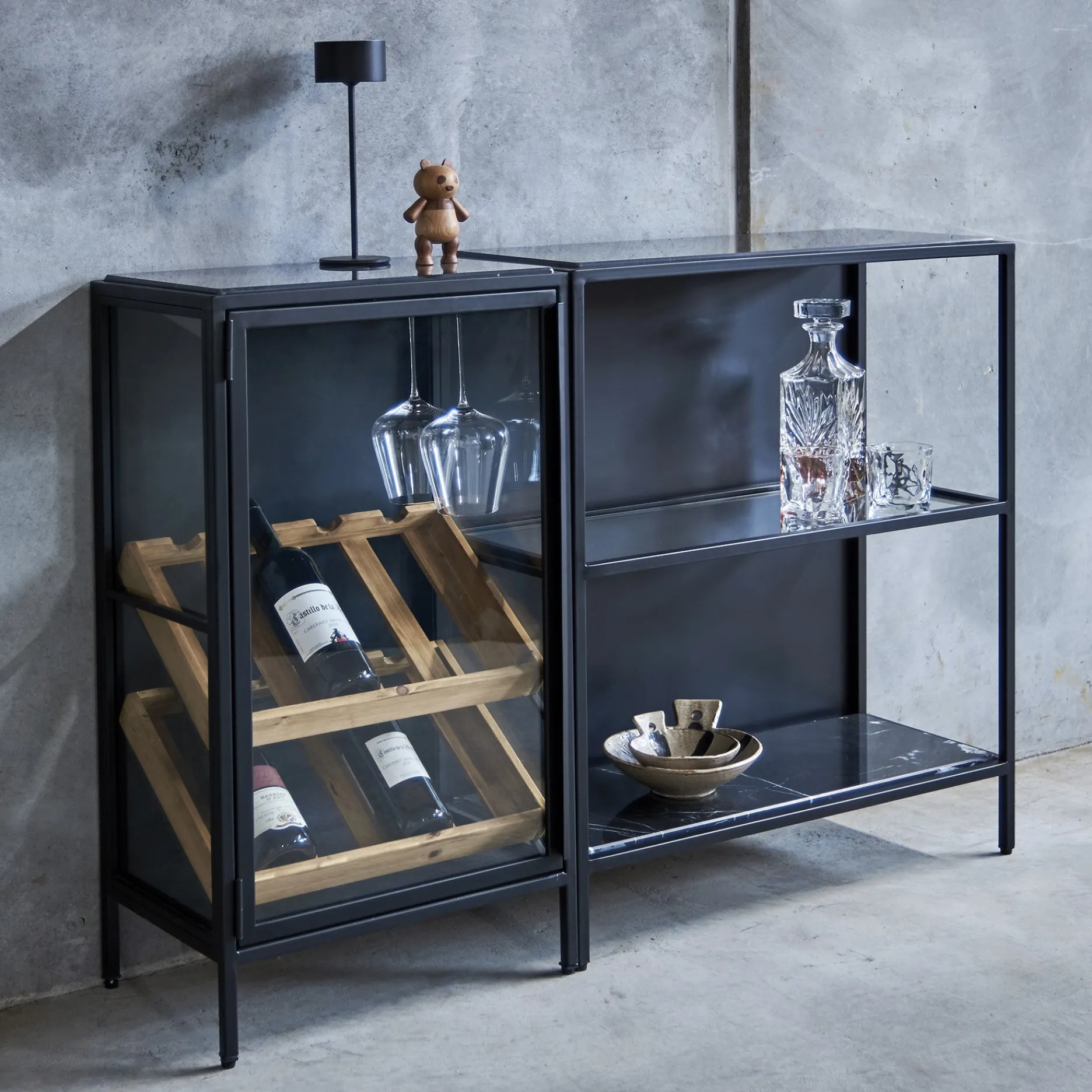 Furniture by Sinnerup Reoler-Mason II Reol - sort metal