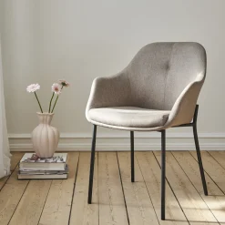 Furniture by Sinnerup Spisebordsstole-New Age spisebordsstol stof m. faste ben