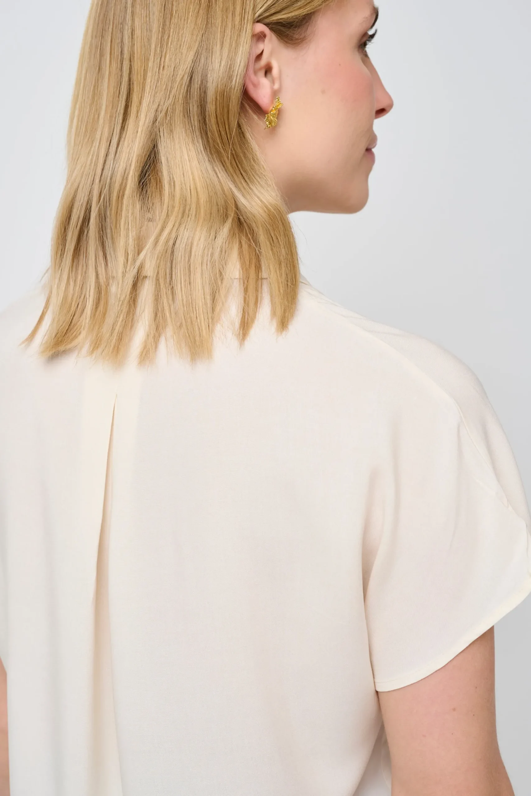 Omfavn T-Shirts-OMIni kortærmet skjorte