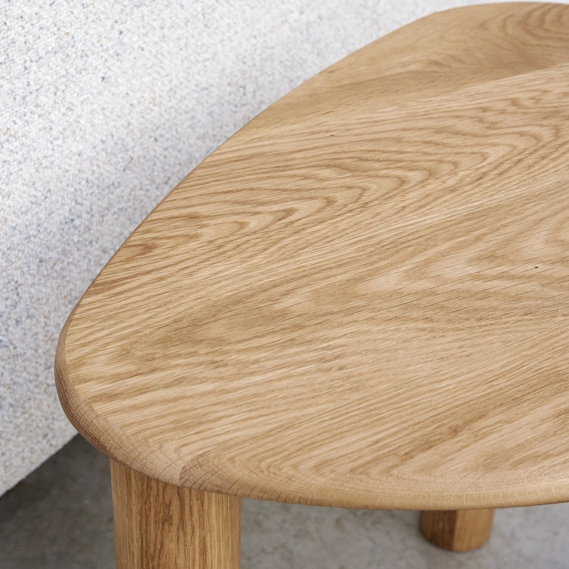 Furniture by Sinnerup Sofaborde|Sideborde-Pebble sidebord H45 cm, FSC-certificeret egetræ