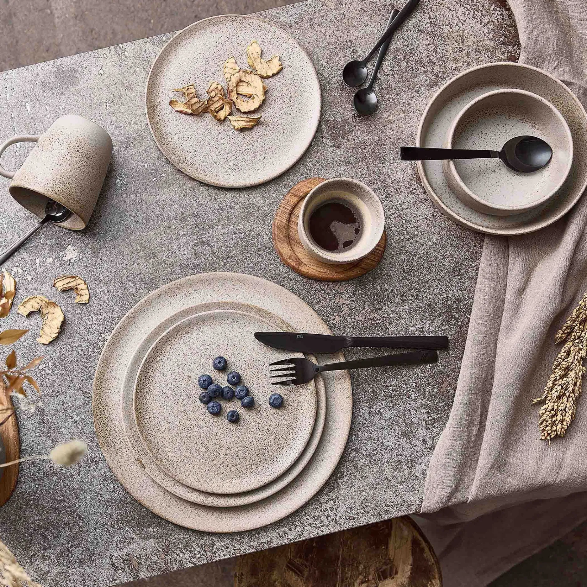 Aida Tilbud|Stel-RAW middagstallerken Ø28 cm sandy beige