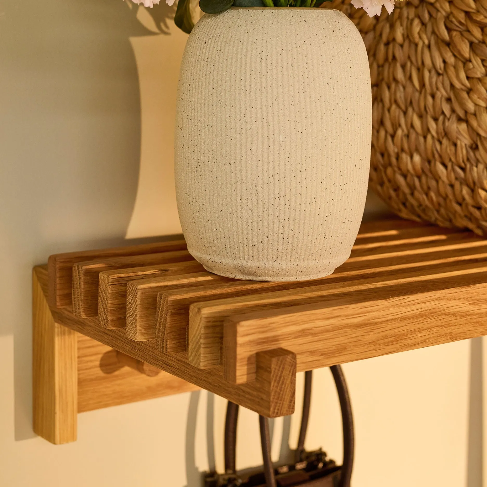 Furniture by Sinnerup Knager|Hylder-Samsø Vintage multi hylde FSC certificeret egetræ L65 cm