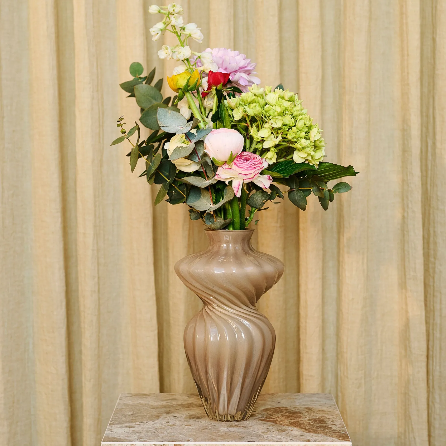 Sinnerup Vaser-Torque Vase H 30 cm