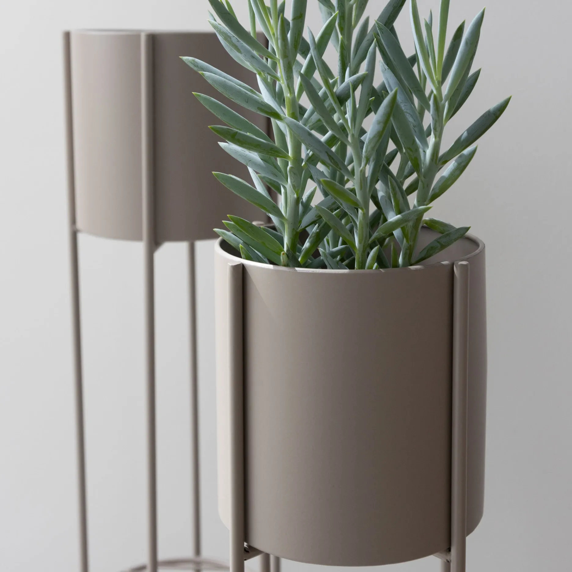 Furniture by Sinnerup Urtepotter-Viola urtepotteholder, H75