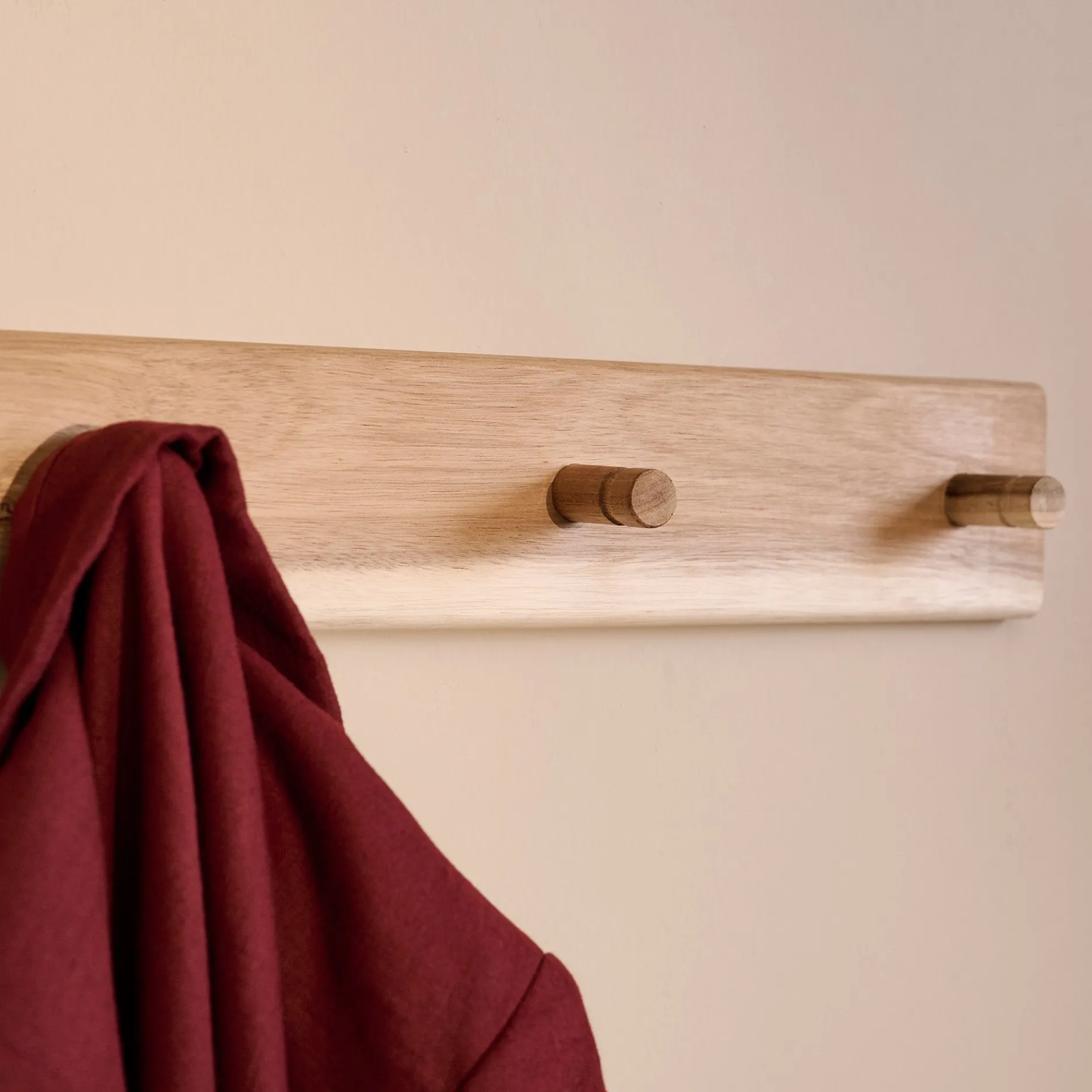 Furniture by Sinnerup Knager-Wood II knagrække i akacietræ L60 cm