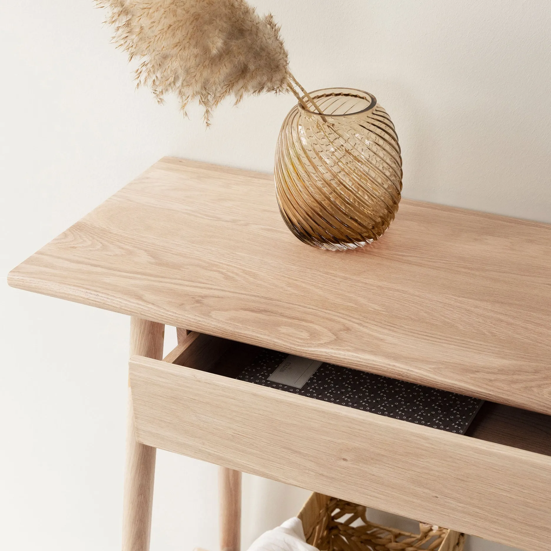 Furniture by Sinnerup Konsolborde-Wood II konsolbord FSC certificeret egetræ - hvidpigmenteret